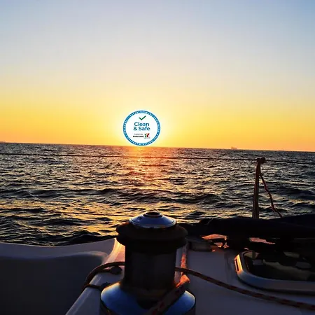 Noite A Bordo C/pa Em Veleiro -rio Douro Vila Nova de Gaia