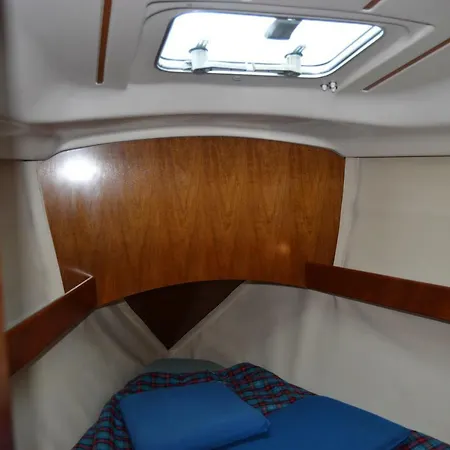 Noite A Bordo C/pa Em Veleiro -rio Douro * Vila Nova de Gaia