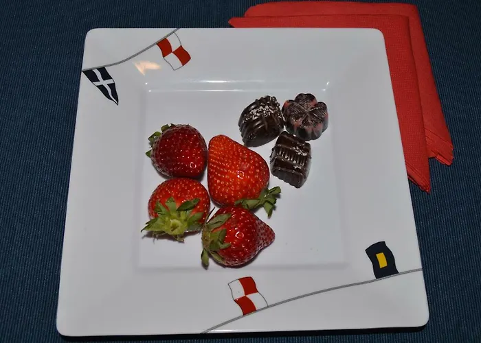 Noite A Bordo C/pa Em Veleiro -rio Douro וילה נובה דה גאיה